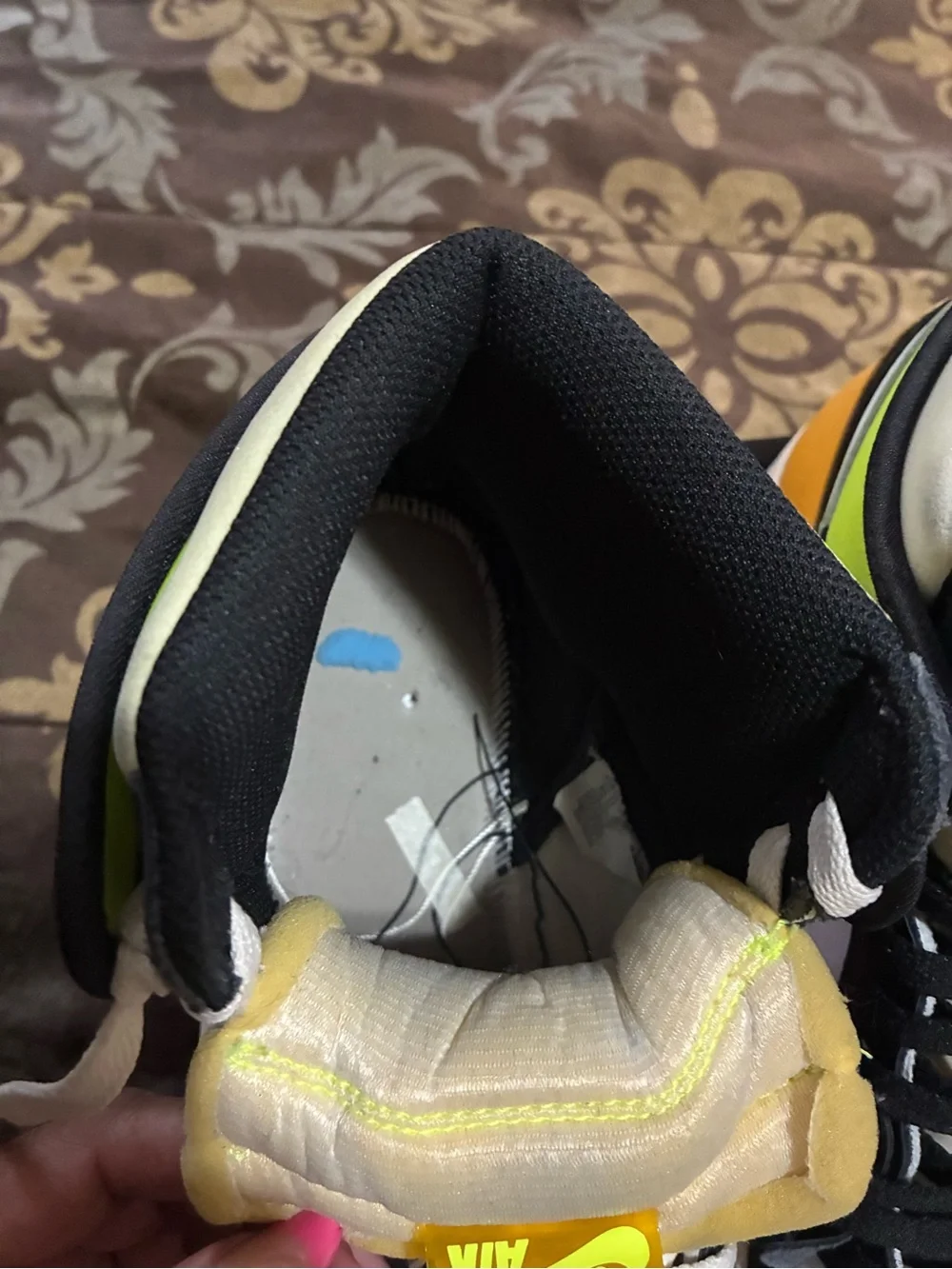Air Jordan 1 Retro High-Top Men’s Sneakers in White, Black & Yellow